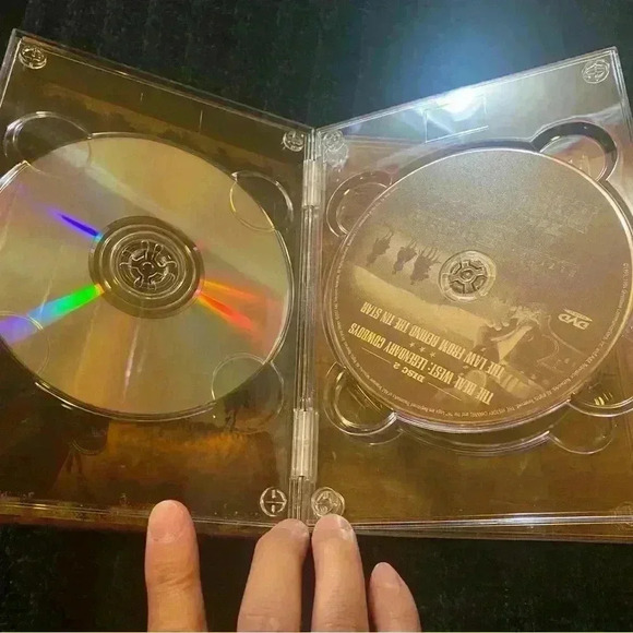 VGT DVD: The Real West: Cowboys & Outlaws (History Channel DVD) 4-Disc Set - Picture 4 of 8